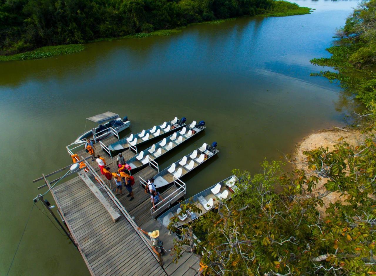 Pousada Rio Claro Poconé エクステリア 写真