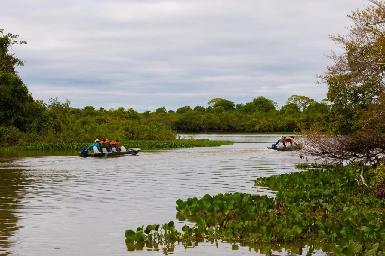 Pousada Rio Claro Poconé エクステリア 写真